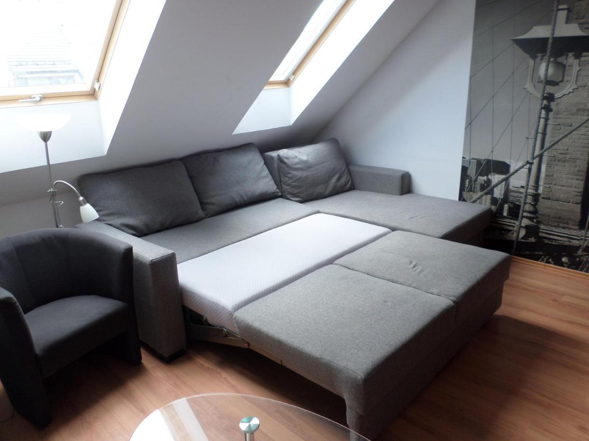シャールヴァールCecilia Apartmanアパートメント エクステリア 写真